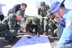 Bộ CHQS tỉnh An Giang khảo sát thực địa, xác định vị trí 300 liệt sĩ hy sinh