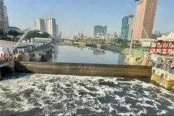 Khẩn trương rà soát, tháo gỡ vướng mắc cho các dự án tồn đọng, kéo dài