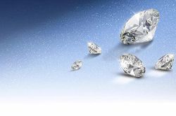 Nghiền nát kim cương dưới siêu áp suất giải mã bí ẩn suốt 20 năm