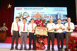 Từ giảng đường đến nghề nghiệp - dấu ấn khoa công nghệ ô tô