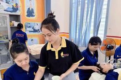 N&acirc;ng bước tương lai cho thanh ni&ecirc;n kh&oacute; khăn