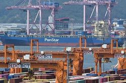 Tàu container Hàn Quốc lần đầu khởi hành đến châu Âu qua Bắc Cực, hướng tới mục tiêu thương mại mới