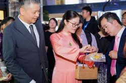 Tổng Lãnh sự Nghiêm Việt Chung thúc đẩy kết nối thương mại Việt Nam - Vân Nam (Trung Quốc)