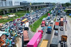 TPHCM dồn lực chống ùn tắc cửa ngõ, metro và xe buýt hợp sức chia tải dịp 2/9