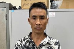 Tạm giữ người đàn ông đánh người đi đường ở Hà Nội