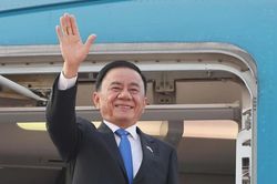 Những dấu mốc đầu tiên khi Thường trực Ban Bí thư thăm Singapore