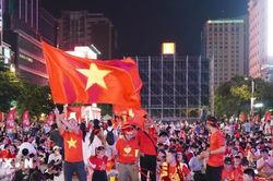 Phố đi bộ Nguyễn Huệ - khán đài ngoài trời của chung kết ASEAN Hyundai Cup 2026