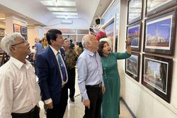 Nhịp sống Thành phố những ngày lịch sử qua 'Sài Gòn phố thị'