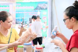 Kết nối thị trường, n&acirc;ng gi&aacute; trị gia tăng cho sản phẩm c&ocirc;ng nghiệp n&ocirc;ng th&ocirc;n