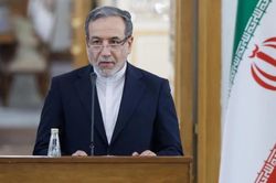 Iran nói về 'số phận' đòn trừng phạt kinh tế mới nhất mà ông Trump đe dọa áp đặt