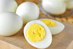 Người hơn 60 tuổi ăn trứng cần lưu ý điều này