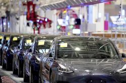 Tesla và 8 hãng xe cùng bước vào đợt thu hồi lịch sử, gần 4,3 triệu ô tô bị ảnh hưởng