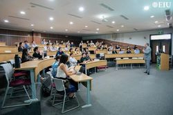 Đại học Adelaide bắt tay EIU: Cơ hội mới cho nghi&ecirc;n cứu quốc tế
