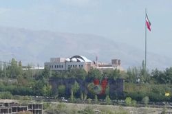 Iran quyết tâm bảo vệ chủ quyền và không nhượng bộ