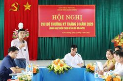 Sinh hoạt chi bộ gắn với những vấn đề thiết thực ở nông thôn
