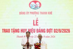 Phường Thanh Khê trao Huy hiệu Đảng cho 609 đảng viên đủ tiêu chuẩn