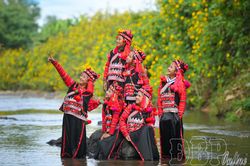 Trải nghiệm cực Tây