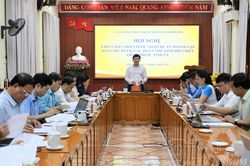 Lấy &yacute; kiến ho&agrave;n thiện đề &aacute;n th&iacute; điểm th&agrave;nh lập Đảng bộ MTTQ v&agrave; c&aacute;c đo&agrave;n thể tỉnh