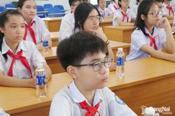 Phòng ngừa cận thị học đường