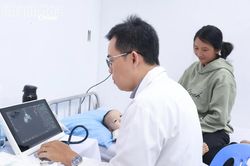 Khám sàng lọc bệnh tim miễn phí cho hơn 150 trẻ em