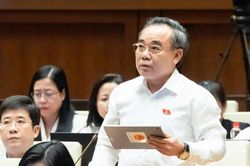 Phân cấp mạnh phải gắn với kiểm soát chặt chẽ trong quản lý ngân sách và đầu tư công