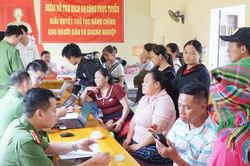 Xã Hưng Khánh ra mắt “Điểm hỗ trợ dịch vụ công trực tuyến”