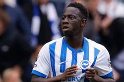 Brighton từ chối mức giá 60 triệu bảng của Liverpool, kiên quyết đòi 70 triệu cho Minteh