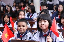 L&acirc;m Đồng ph&ecirc; duyệt Phương &aacute;n tổng thể về sắp xếp mạng lưới cơ sở gi&aacute;o dục