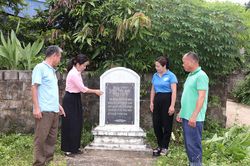 Làng Chạp in dấu chân Bác