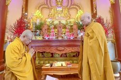 Phật giáo liên xã 18 thôn Vườn trầu (TP.HCM) tác pháp Tự tứ sau ba tháng hạ an cư