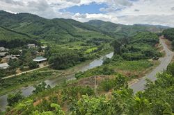 Cận cảnh 15km tuyến nối hai nhánh đường Hồ Chí Minh đang thi công ở Quảng Trị