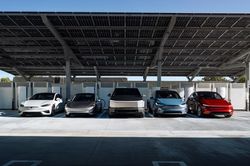 Tesla thu hồi gần 3 triệu ô tô điện tại Trung Quốc