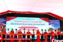 Khánh thành 2 trường nội trú vùng biên tỉnh Sơn La