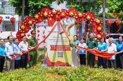 Phường Ngọc Hà gắn biển mô hình gia đình số