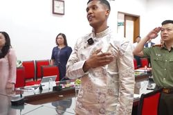 Trung vệ Nguyễn Adou Leygley Minh có quốc tịch Việt Nam