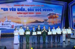 Nu&ocirc;i dưỡng niềm tự h&agrave;o v&agrave; tr&aacute;ch nhiệm với biển đảo