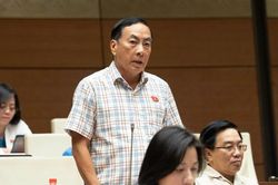 Đại biểu Quốc hội: Cho ph&eacute;p địa phương sử dụng nguồn dự ph&ograve;ng tăng lương