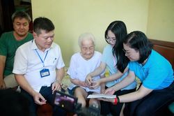 Bước chuyển mạnh mẽ từ tư duy 'hành chính quản lý' sang 'hành chính phục vụ'