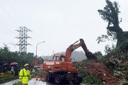 Bão số 4 gây mưa lớn, sạt lở, ngập úng nhiều nơi ở Quảng Ninh