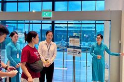Vietnam Airlines hai lần thay đổi kế hoạch chuyến bay để chở mô, tạng hiến