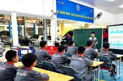 Hà Nội đẩy mạnh đào tạo nghề gắn với việc làm