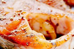 Thêm thứ nước giải khát này vào món cá kho vừa không tanh, màu đẹp, hao cơm mà không tanh