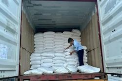 Khám phương tiện vận tải, phát hiện 26,5 tấn gạo nhập khẩu không có nhãn phụ