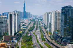 Hơn 2,5 triệu tỷ đồng t&iacute;n dụng chảy v&agrave;o bất động sản