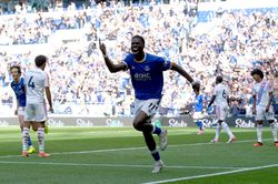 Highlights Everton 2-0 Crystal Palace