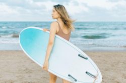 Cuộc rời bỏ 'thiên đường' Hawaii của người trẻ