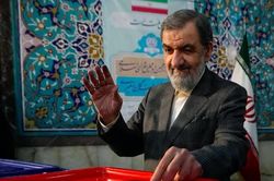 Tân lãnh đạo an ninh Iran cảnh báo cứng rắn các nước láng giềng
