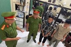 Lời khai 4 nghi phạm vụ đánh, còng tay, bắt người ép viết giấy nợ