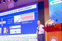 Giáo sư về ung thư chỉ ra lợi ích của thuốc phóng xạ trong điều trị bệnh ác tính