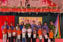 Viện kiểm sát phối hợp tổ chức sinh hoạt hè, tuyên truyền, giáo dục pháp luật cho học sinh